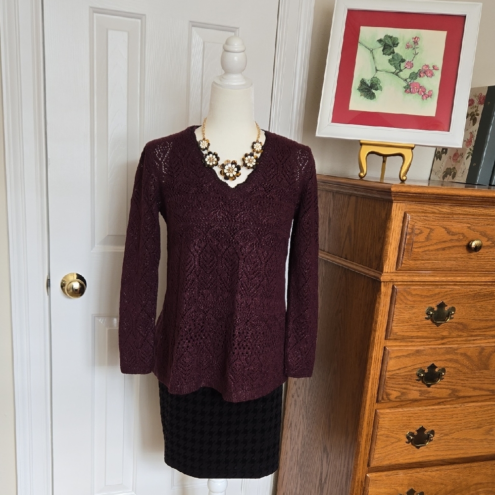 Nic & Zoe Plum Metallic Tunic Sweater - EUC